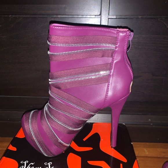 Platform Ankle Boot - Picture 7 of 8